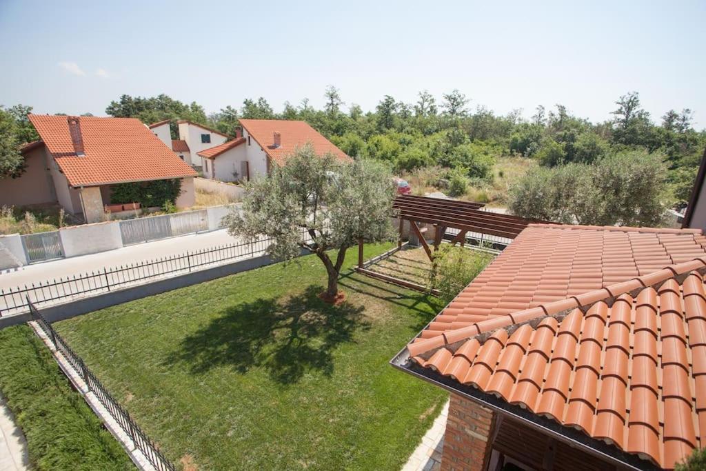 פורץ Villa Petra מראה חיצוני תמונה