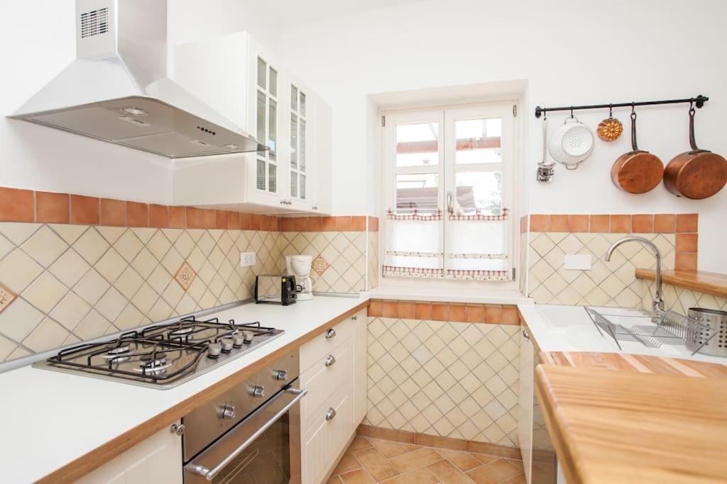 פורץ Villa Petra מראה חיצוני תמונה