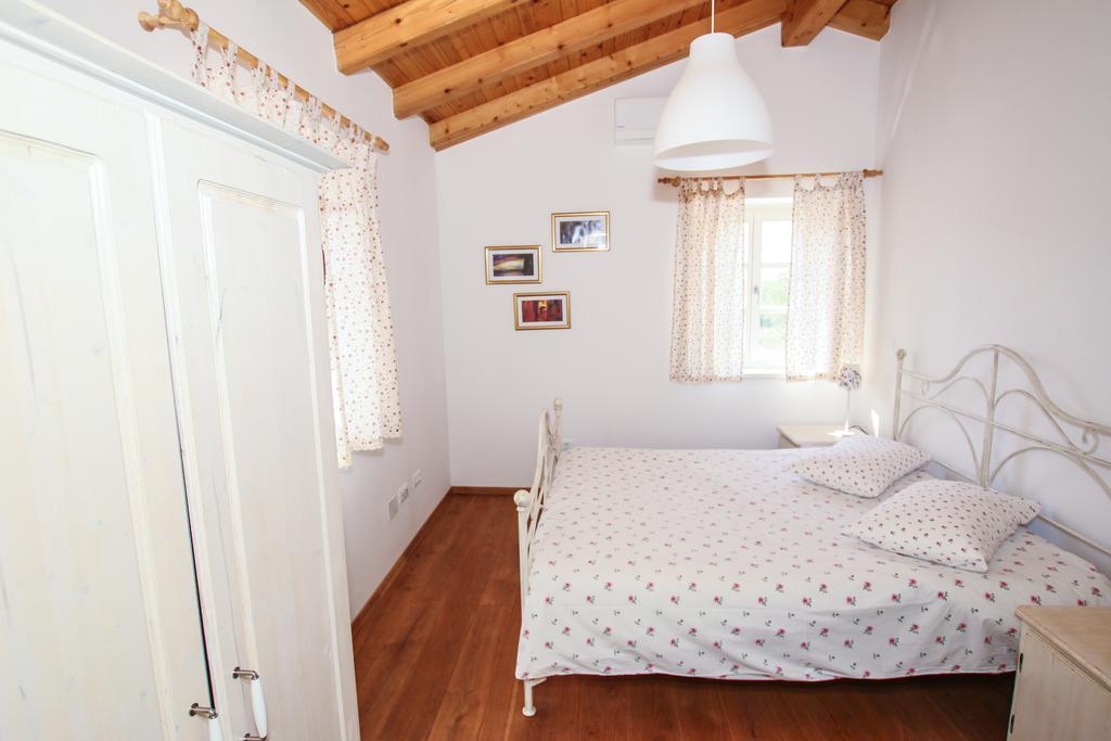 פורץ Villa Petra מראה חיצוני תמונה